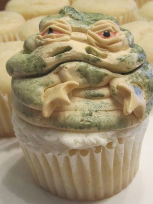 Star-Wars-Jabba-the-Hutt-Cupcake